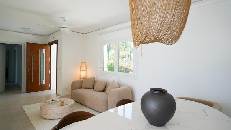 Foto 2651a90a-2a76-46f3-aa58-5ae62e461f65. Miete haus mit parking pool in El Faro de Calaburra - Chaparral Mijas