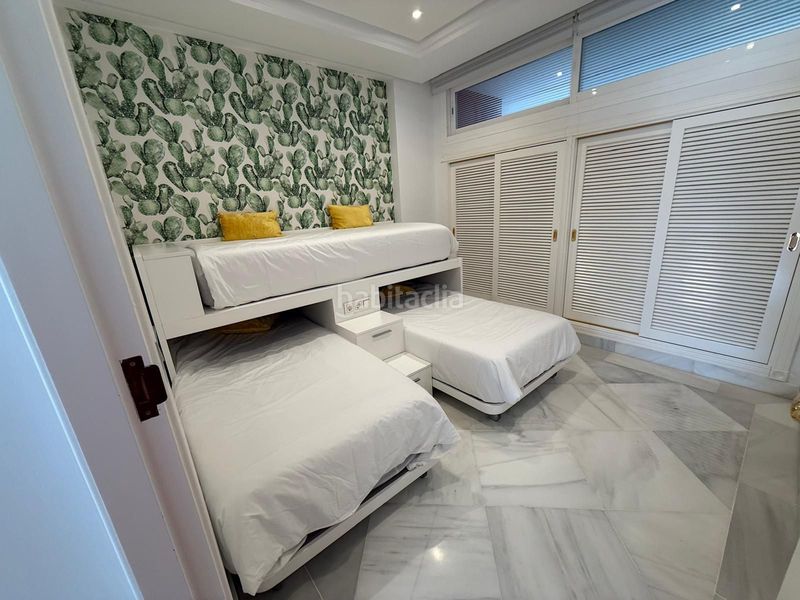Foto 88f2cc9e-4cc2-4358-8b73-935227b1e612. Miete appartement mit parking pool in La Carolina - Guadalpín Marbella