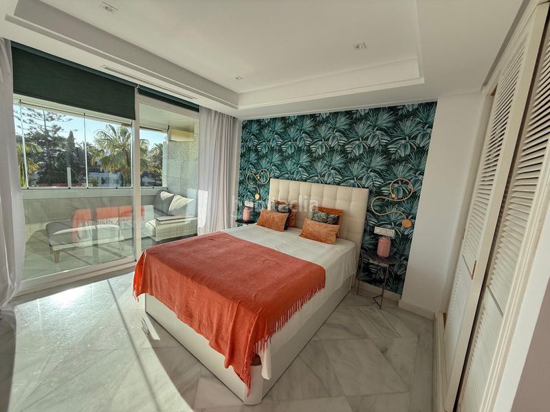 Foto 923f4874-837d-41ef-a9ba-8d69cf8d984d. Miete appartement mit parking pool in La Carolina - Guadalpín Marbella