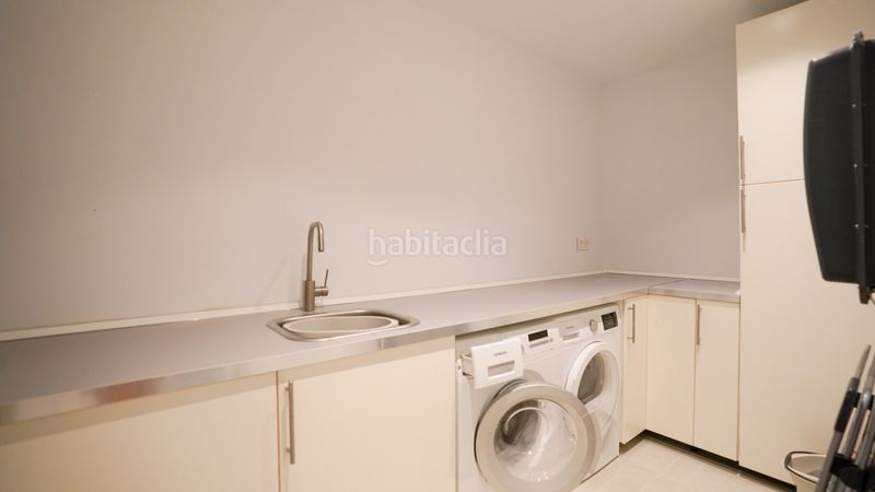 Foto 2164d26d-a6b3-45a3-b253-4c4e532134e4. Alquiler casa villa de lujo de cinco dormitorios con piscina privada en alquiler a largo plazo en Estepona