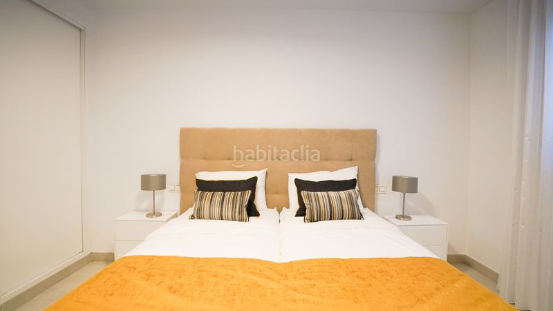 Foto 387c3a8b-983a-4aad-9e45-89f04df994e9. Alquiler casa villa de lujo de cinco dormitorios con piscina privada en alquiler a largo plazo en Estepona