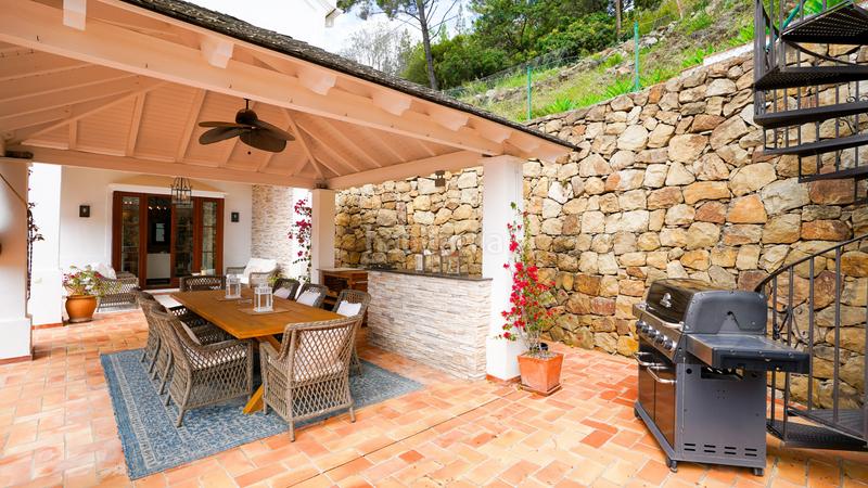 Foto 8eff4088-cb3f-488b-a522-6181d30bb6bd. Affitto casa con riscaldamento piscina in El Madroñal Benahavís