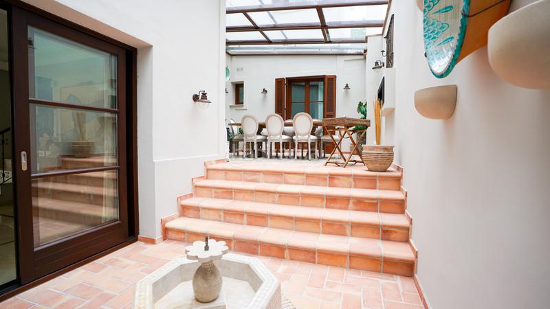 Foto 1324c3c4-6ef6-4343-8979-285ec55748b9. Alquiler casa  mar y cielo traditional villa in El Madroñal en alquiler larga temporada. en Benahavís