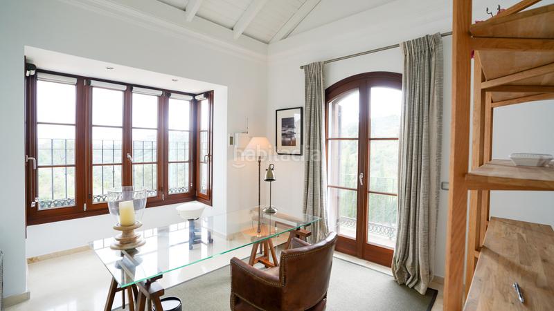 Foto 93e3129b-2224-4426-8195-29d0a31710f7. Alquiler casa  mar y cielo traditional villa in El Madroñal en alquiler larga temporada. en Benahavís