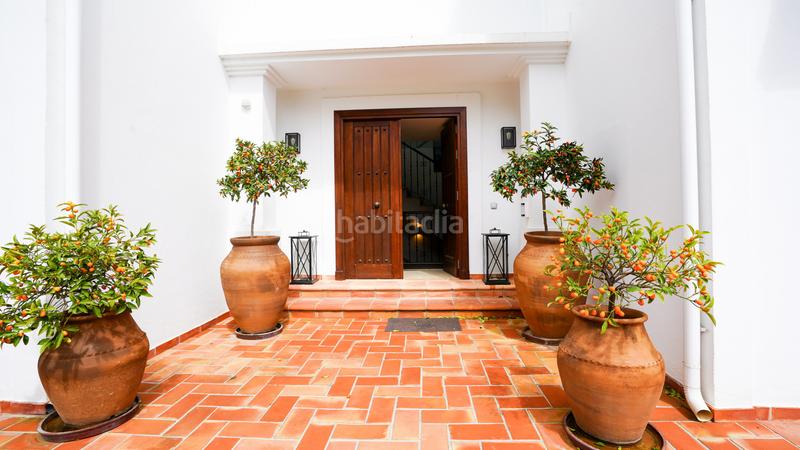 Foto fb6f8c46-0970-4060-8908-7d8991da7564. Alquiler casa  mar y cielo traditional villa in El Madroñal en alquiler larga temporada. en Benahavís