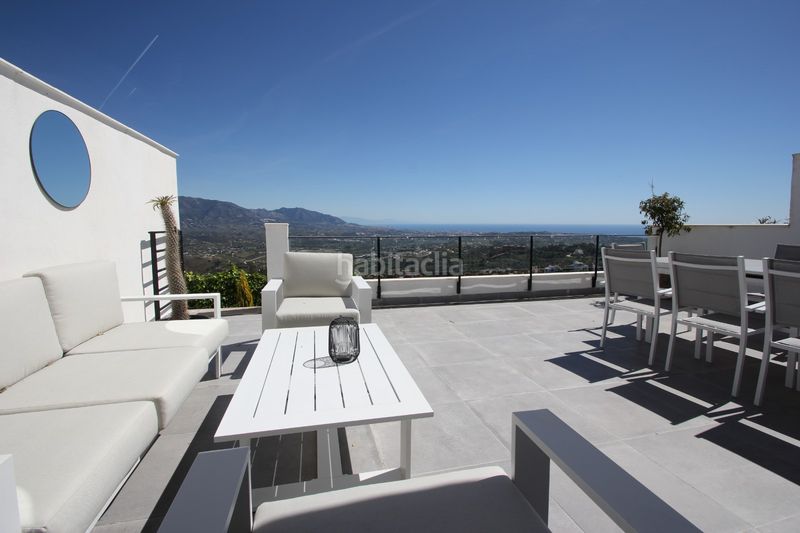 Foto e20d1aa7-035c-4ef4-be34-380411350d2d. Miete reihenhaus mit parking pool in Santa María Marbella