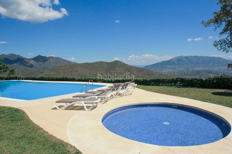 Foto eb70cf32-0287-4795-82c1-bf9959c79758. Miete reihenhaus mit parking pool in Santa María Marbella