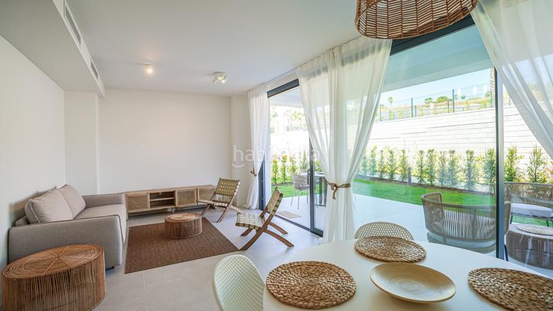 Foto 335e3aeb-5be3-426c-911f-463e545828cf. Miete erdgeschoss mit parking pool in La Concha - Resina Golf Estepona