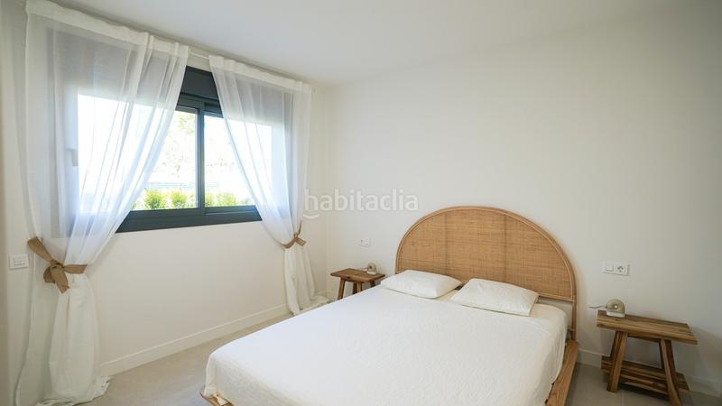 Foto 81d09995-65a4-4192-90f9-88756a246919. Miete erdgeschoss mit parking pool in La Concha - Resina Golf Estepona