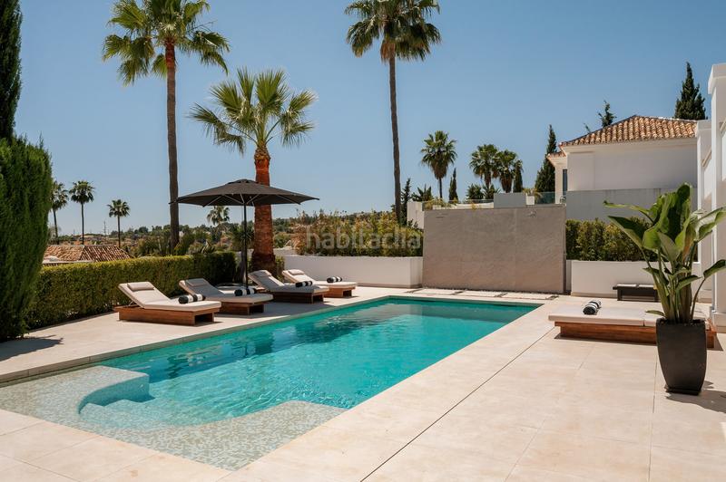 Foto 41fbdae4-a3cb-4a75-990a-c23da74d7de5. Casa amb aparcament piscina a Casco Antiguo Marbella