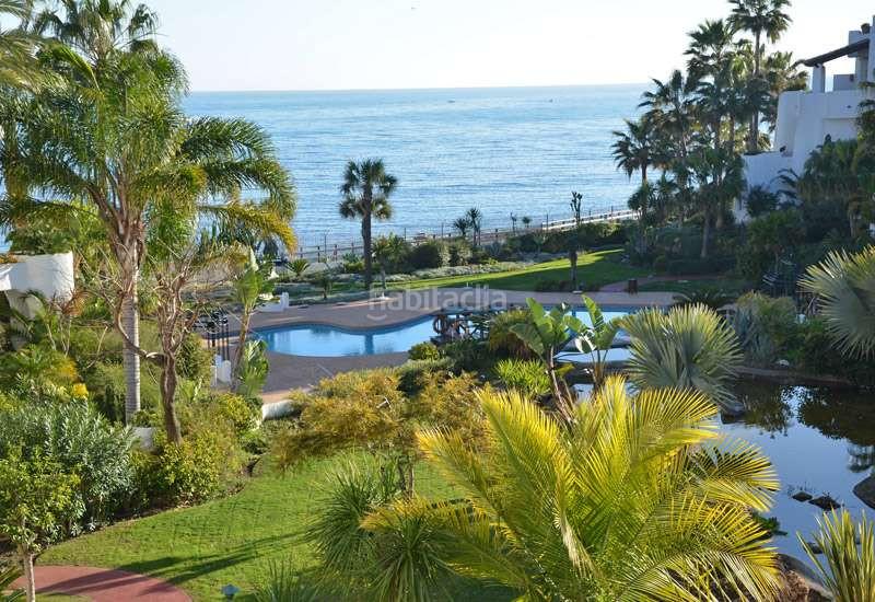 Foto 9e050319-3d22-4e27-ac5a-9f5aaca65ae8. Attico con parcheggio piscina in Puerto Banús Marbella