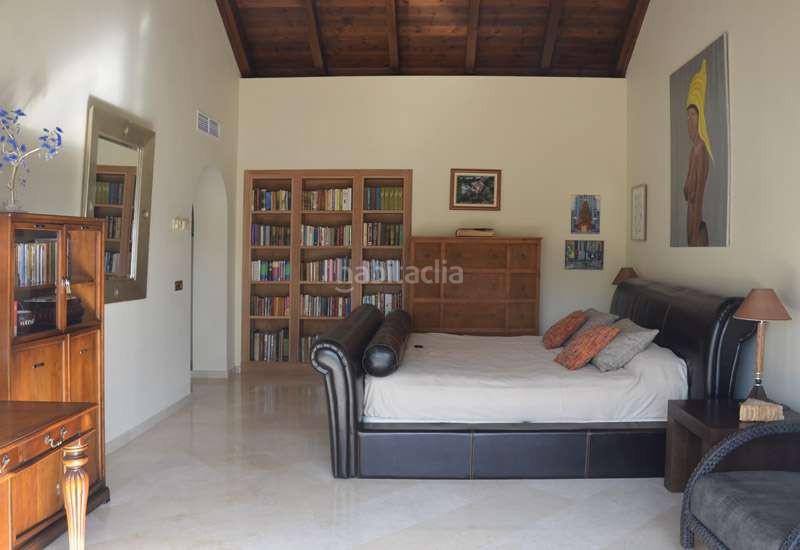 Foto b2da642e-f4e2-4d90-afd7-f502516eb519. Attico con parcheggio piscina in Puerto Banús Marbella