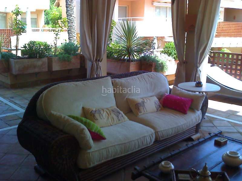 Foto 15783d6e-c1ad-4374-9698-0f2bae8d606d. Apartament amb piscina a Casco Antiguo Marbella