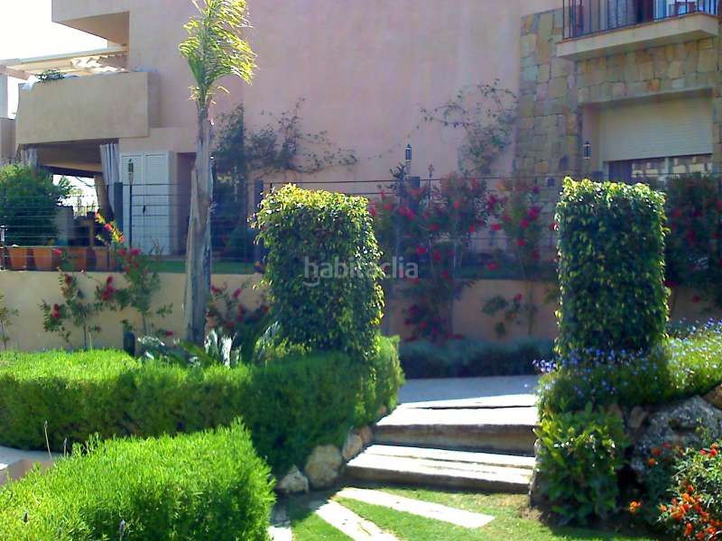 Foto 2d96f320-a76e-4c8d-b3bb-c36c3253ce90. Apartament amb piscina a Casco Antiguo Marbella