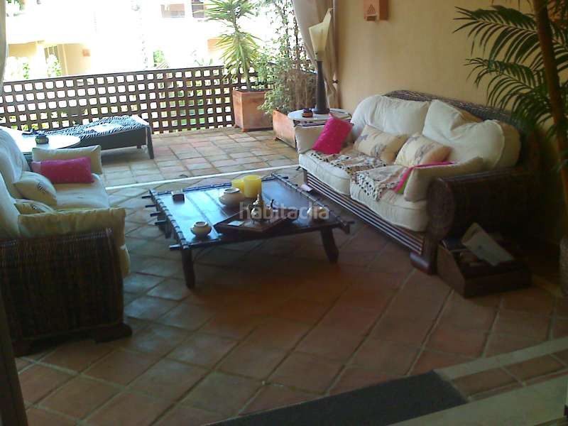 Foto c9abe89c-89cb-4965-a31b-9a127074f795. Apartament amb piscina a Casco Antiguo Marbella