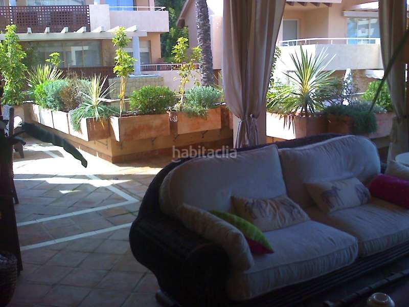 Foto d9f55730-ddbc-4dec-8d73-faf1549d5c2d. Apartament amb piscina a Casco Antiguo Marbella