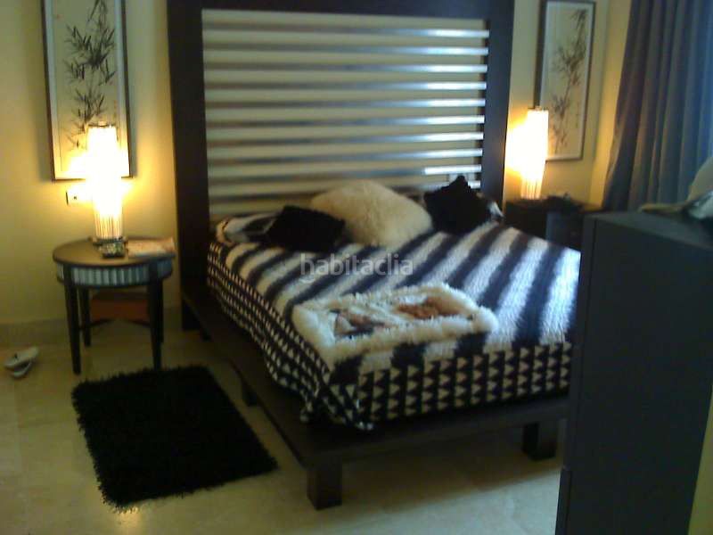 Foto e23b6760-58d0-4fff-87f9-3edbf4382387. Apartament amb piscina a Casco Antiguo Marbella
