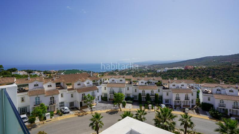 Foto 3e896a6b-b982-4ca5-aa5b-582231b9f120. Casa bifamiliare con parcheggio piscina in Manilva pueblo Manilva