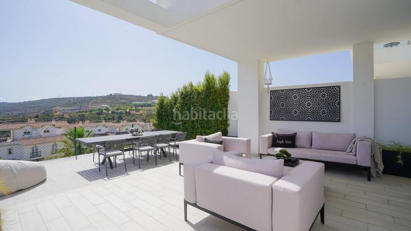 Foto 1df06445-3547-4561-b3e6-3808ca0aac1e. Casa estilosa casa adosada de 3 dormitorios con jacuzzi en la azotea y vistas panorámicas al mar en Marbella