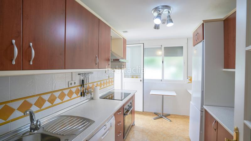 Foto d7b022ea-7e47-499b-b7ae-1629a6694ccd. Apartament amb piscina a Casco Antiguo Marbella