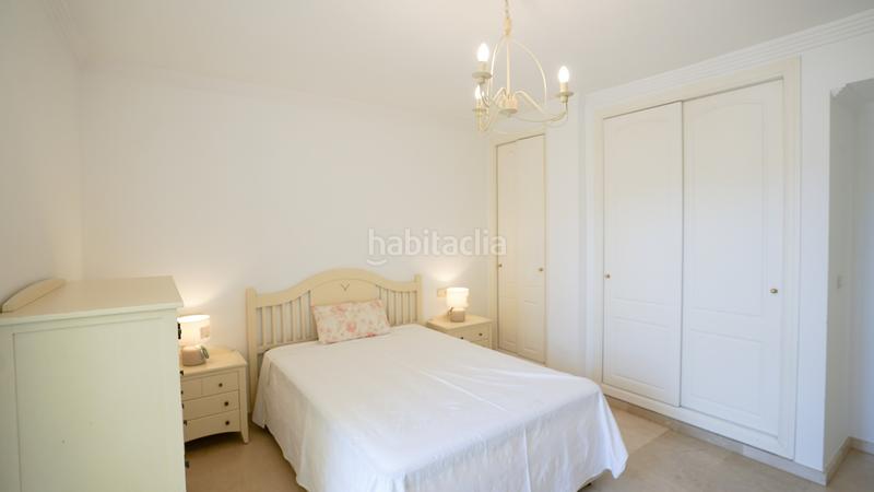Foto f4754c09-0301-4503-ba27-7cb9811ccf29. Apartament amb piscina a Casco Antiguo Marbella