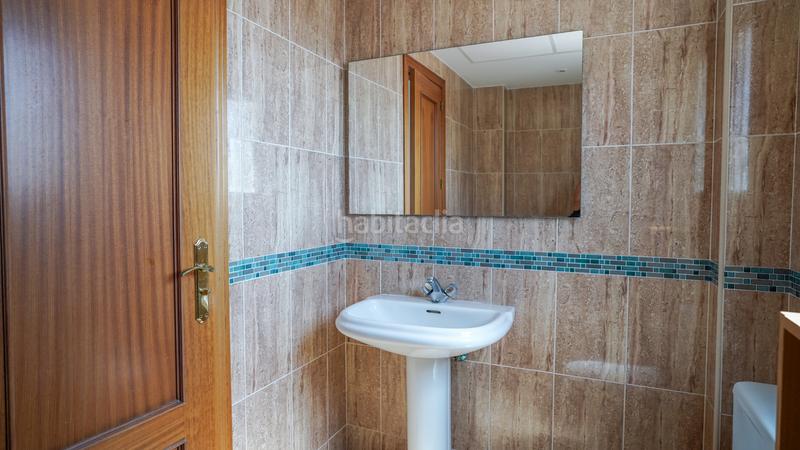 Foto cf0aa4dc-d97a-4308-8d08-a8b111fd96c2. Ático  dúplex con encanto Centro, comunidad privada y vistas a la montaña en Estepona
