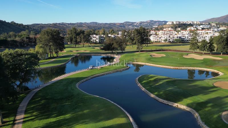 Foto 6c4cfb63-8bb5-4b5a-9f6a-b596e3e6df22. Apartamento moderno apartamento de 2 dormitorios con vistas al mar y a la montaña en la costa del sol en Mijas