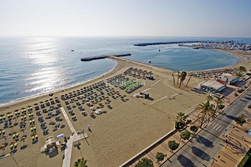 Foto 844b60a6-c4d8-435b-8508-fa91db5a125a. Apartamento moderno apartamento de 2 dormitorios con vistas al mar y a la montaña en la costa del sol en Mijas
