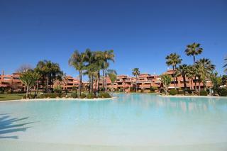 Apartamento en Centro. Apartamento en venta en estepona