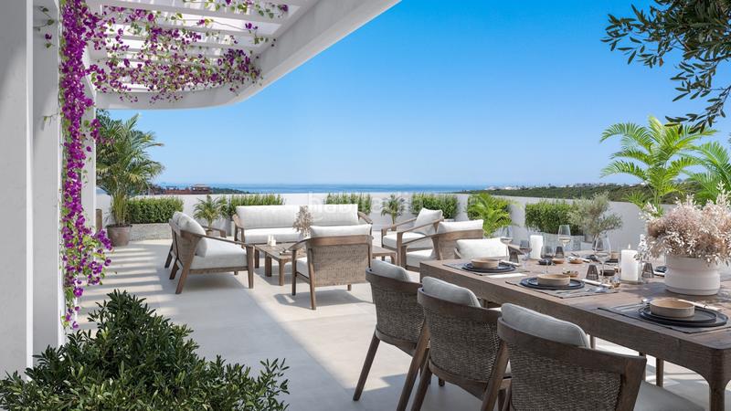 Foto 037e8b63-6ad6-4e83-a9bd-0174876dee24. Apartamento  de 3 dormitorios con vistas panorámicas al mar y al golf en Estepona