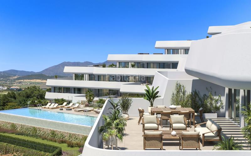 Foto c3db2b0e-7028-471c-b627-80132ee2ea2e. Apartamento  de 3 dormitorios con vistas panorámicas al mar y al golf en Estepona