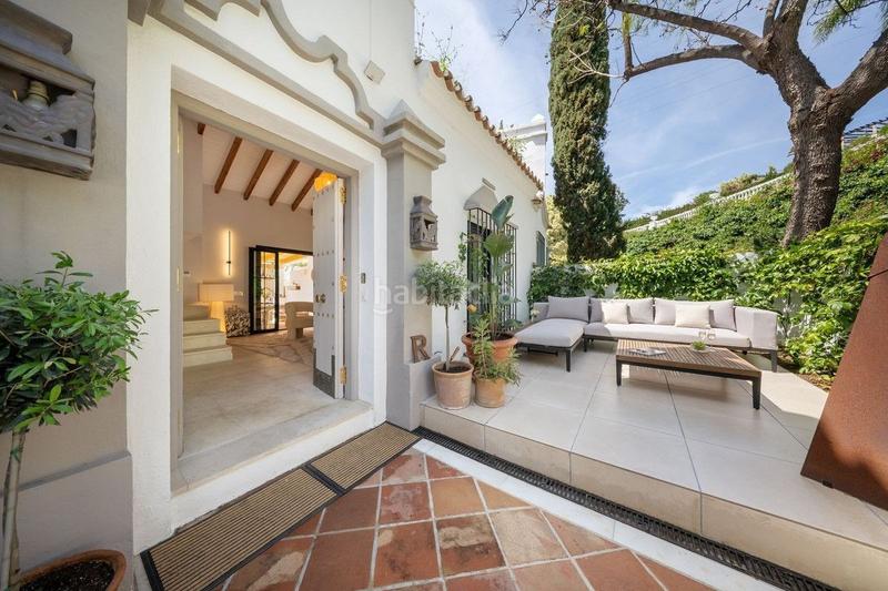 Foto 8bafa56d-958a-4d90-9971-8e31947c317d. Rent semi detached house with heating parking pool in Marbella