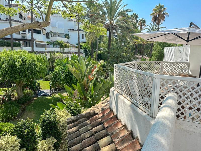Foto be7d111c-1eb2-4405-811e-9e64441bf575. Affitto piano terra con riscaldamento parcheggio piscina in Marbella