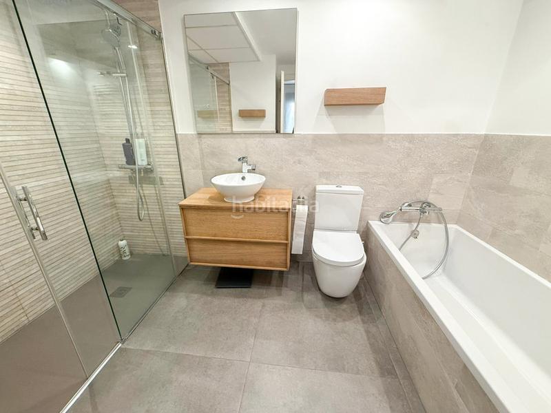 Foto 6f9aa78f-7434-46a4-bbb6-0907de9fb36d. Alquiler planta baja apartamento en planta baja en golden beach, a pocos pasos del mar en Marbella