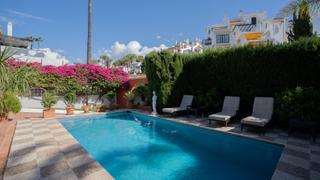 Maison à Las yedras-nva andalucia 18. Encantadora villa con piscina privada muy cerca de puerto banús