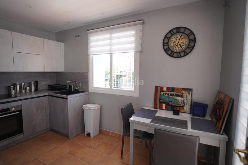 Foto 4657a609-14ff-4e0e-92e6-eaa2da062f46. Casa bifamiliare con parcheggio piscina in Casco Antiguo Marbella