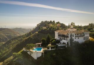 Casa a Benahavís pueblo. Villa en venta en benahavis