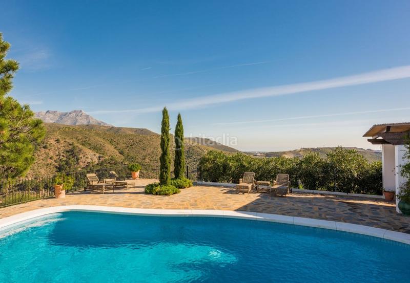 Foto f659ebbe-3b2e-4600-83ca-c5d208c88f28. Casa villa en venta en benahavis en Benahavís pueblo Benahavís