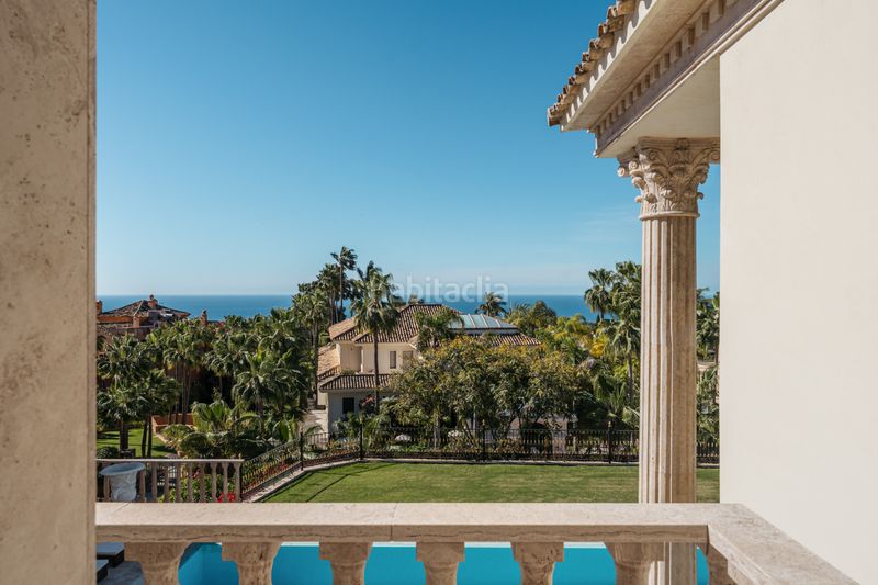 Foto a67e6222-9e6c-42ce-94b8-f90520c2b30b. Casa amb aparcament piscina a Casco Antiguo Marbella