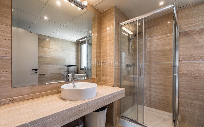 Foto 0e2a0a20-d600-440f-af2b-0a995289da76. Attique avec parking piscine dans Benahavís pueblo Benahavís