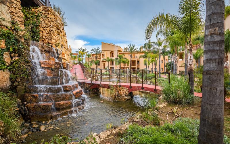 Foto f6d50eda-429d-4b22-aa44-cf7946bc6cf3. Attique avec parking piscine dans Benahavís pueblo Benahavís