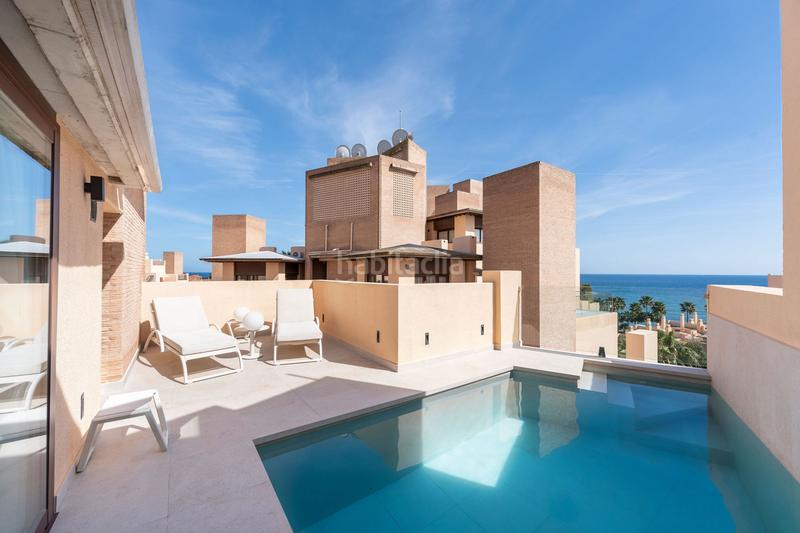 Foto 37301bb2-069e-4e69-a9ee-bb0c8dd05325. Attique avec parking piscine dans Centro Estepona