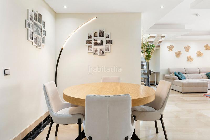 Foto c314de4e-fd97-4654-bde1-2e62ca201d79. Attique avec parking piscine dans Centro Estepona