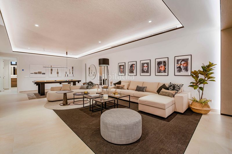 Foto b91c3852-1089-4800-900d-6609ae28c560. Casa amb aparcament piscina a Puente Romano Marbella