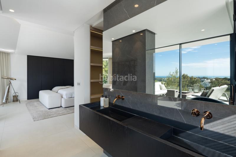 Foto 2404592f-0bdf-4fde-ba31-4c1cdbbaef5b. Maison avec parking piscine dans Benahavís pueblo Benahavís