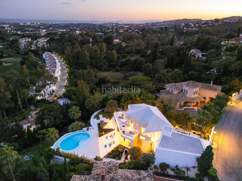 Foto 4335e570-facd-4ace-ab49-27c77b5f6291. Maison avec parking piscine dans Benahavís pueblo Benahavís