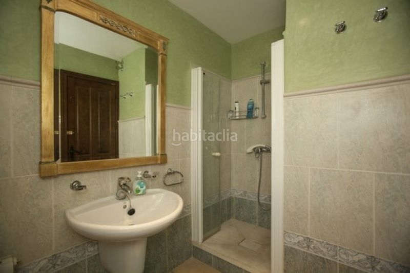 Foto b52aafb4-91e1-4ed8-87fb-641b3b38e544. Casa amb aparcament piscina a Casco Antiguo Marbella