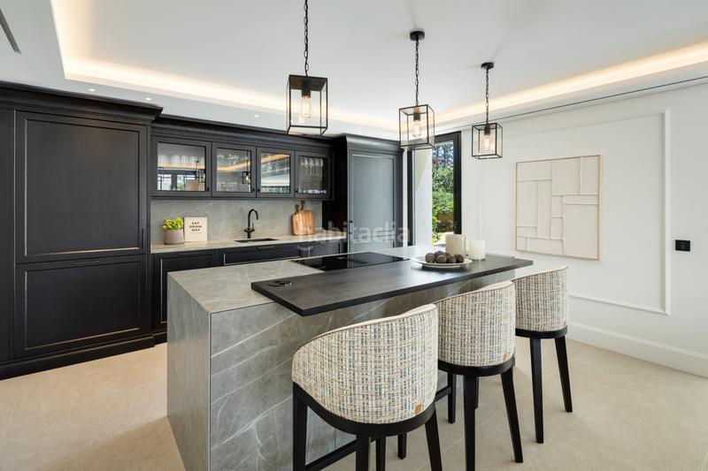 Foto 91c8df8f-461e-4fa8-8b4c-9b0b3f044dc3. Casa amb aparcament piscina a Casco Antiguo Marbella