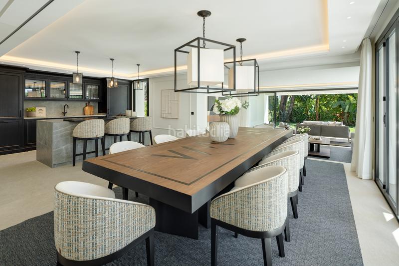 Foto c063f16f-e222-4503-b09f-40df097938b0. Casa amb aparcament piscina a Casco Antiguo Marbella