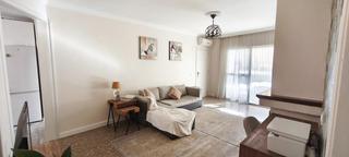 Casa adossada a San Pedro de Alcántara Pueblo. Adosado de 3 plantas con potencial de ampliación en san pedro de